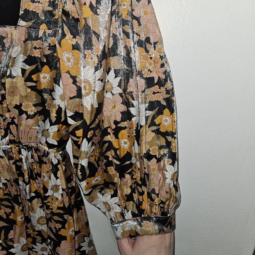 Mittoshop Square Neck Floral Puff Sleeve Babydoll Shirt. Size Small - Picture 4 of 7